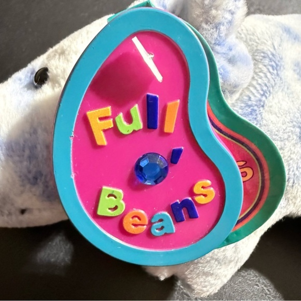 Vintage Avon Full O’ Beans Blueberry the Pig blue tie dye bean bag animal